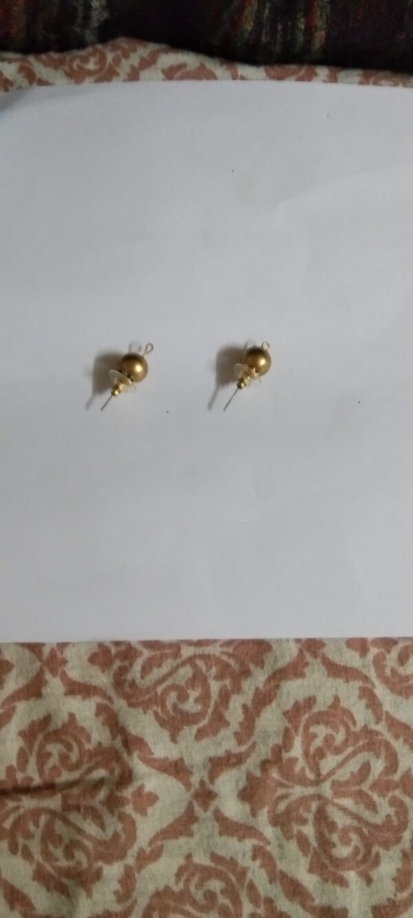 Golden studs