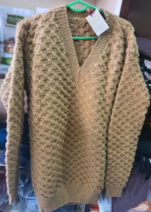 Hand-Knitted light brown Men's Wool Sweater - Warmth, Style, & Unique Craftsmanship