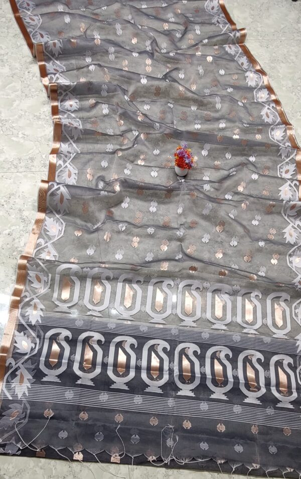 Elegant Grey Handcrafted Masline Silk Jamdani Saree with Intricate Zari Butti Design