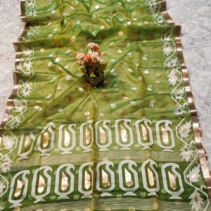 Graceful Green Handcrafted Muslin Silk Jamdani Saree with Zari Butti Design and Border