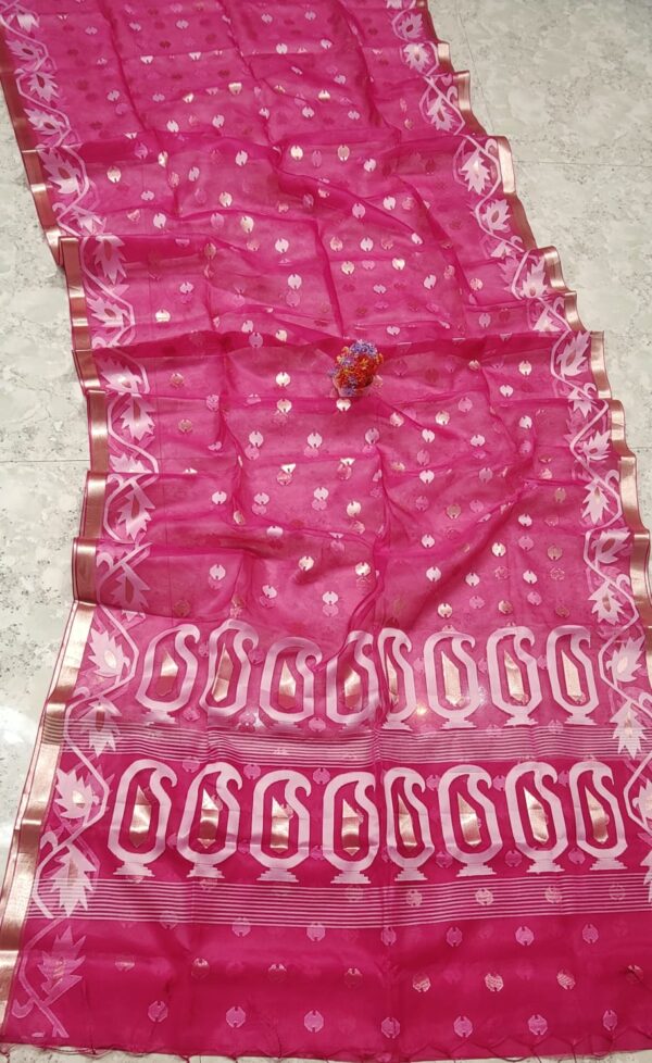 Handcrafted Masline Silk Jamdani Pink Saree with Jari Butti Design & Matching Blouse Piece