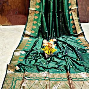 Emerald Green Monipuri Resham Silk Saree – Handcrafted Elegance with Silk Mark & Blouse Piece