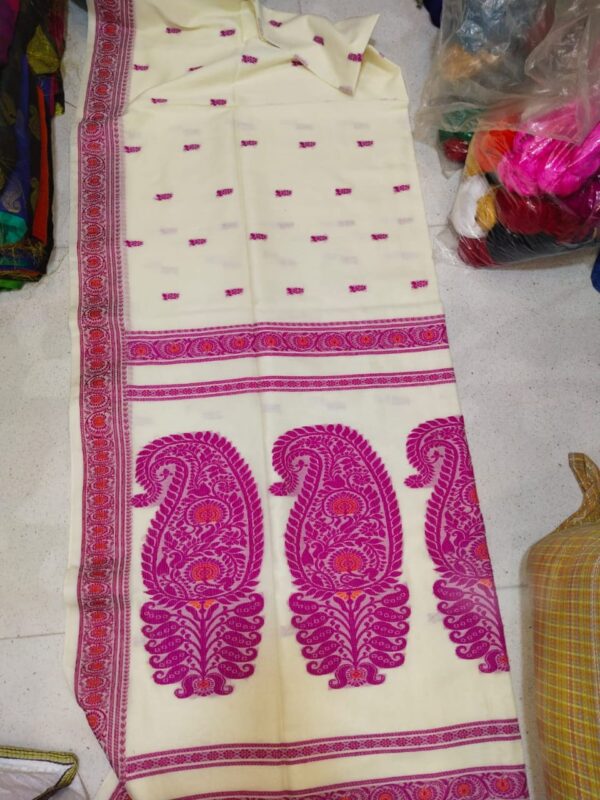Classic Cream & Magenta Handwoven Baluchari Saree in Premium Cotton Maslight with Blouse Piece