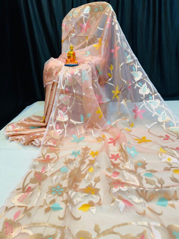 Peachy Gold Blossom – Handcrafted Pure Muslin Saree with Multicolor Floral Motifs & Blouse Piece
