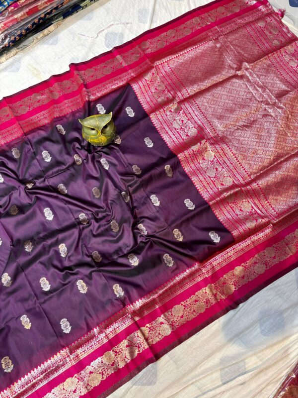 Handcrafted Mahabalipuram Silk Saree – Plum Purple Body with Magenta Pink Zari Border & Pallu (with Blouse Piece)