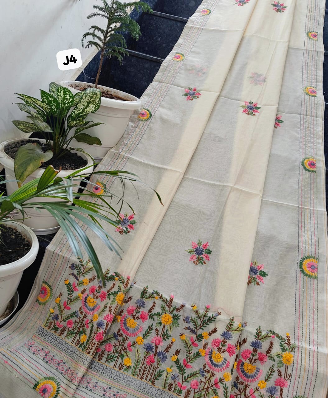 Off-white Garden Hand-Embroidered Linen Chanderi Saree with Floral Pallu