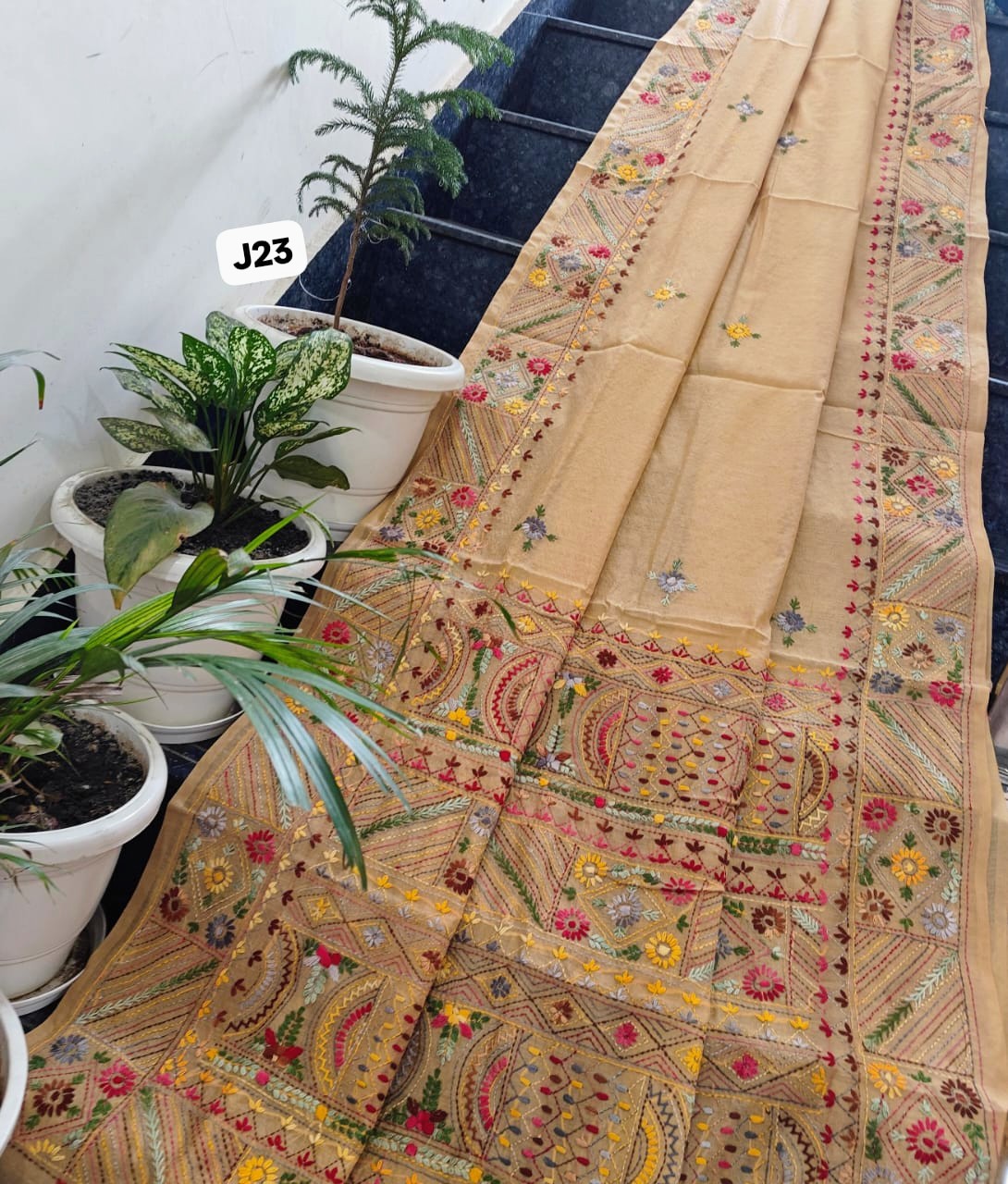 Golden Meadow Hand-Embroidered Linen Chanderi Saree with Heritage Border