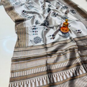 Handwoven Silver Grey Katha Silk Saree with Tussar Katha Border & Blouse Piece