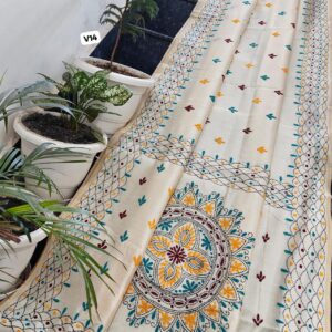 Ivory Chanderi Hand Phulkari Saree with Scalloped Border & Floral Mandala Pallu