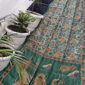 Forest Green Maheshwari Silk Saree with Madhubani Swan Motif & Hand Katha Work