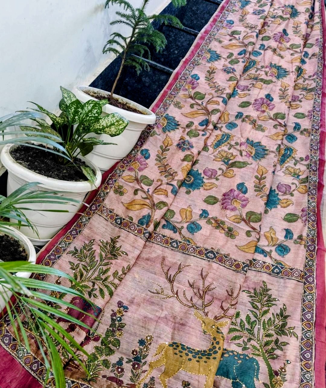 Blush Pink Maheshwari Silk Saree with Handcrafted Madhubani Deer Art & Kantha Work