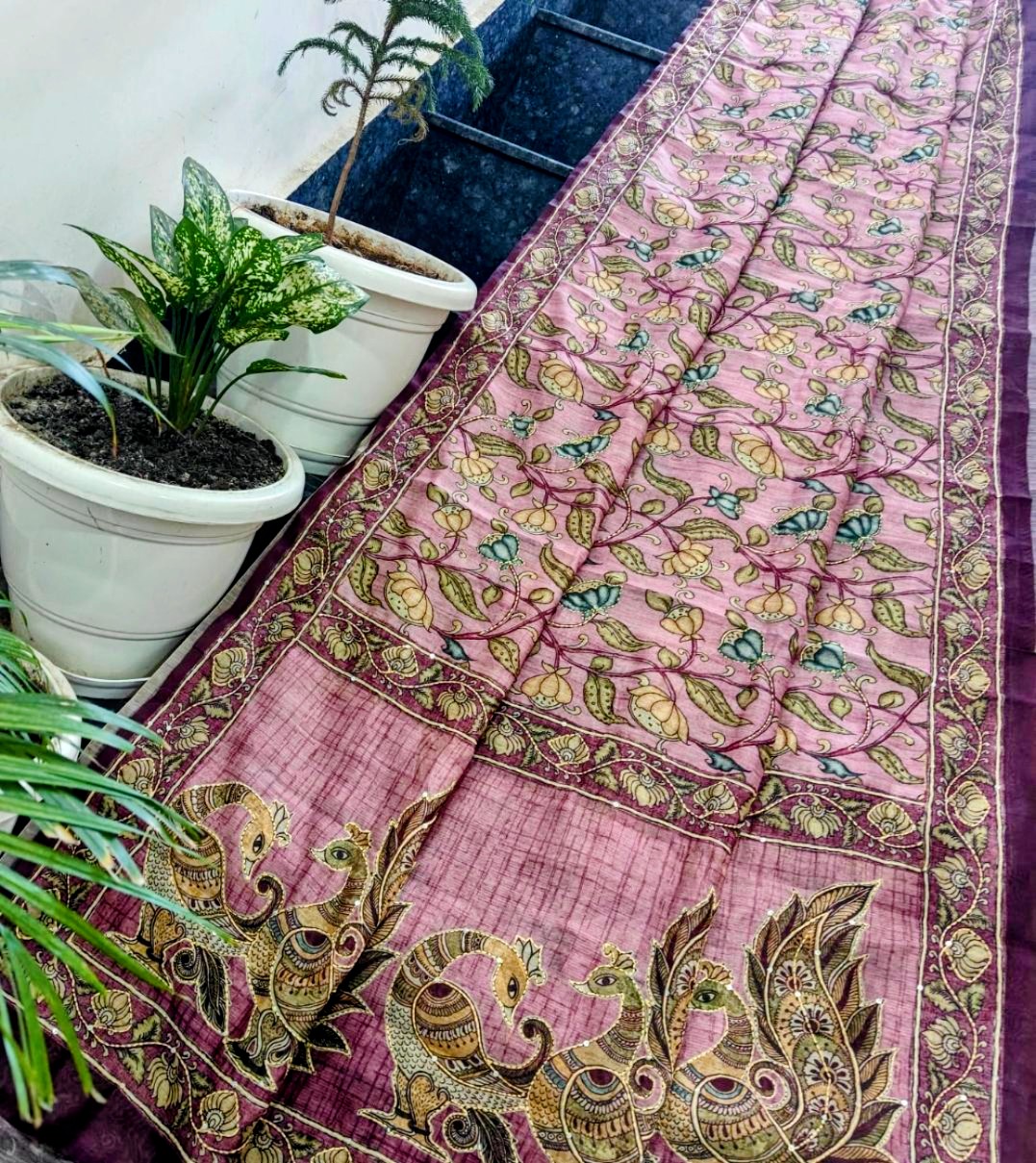 Blush Orchid Maheshwari Silk Saree with Handcrafted Madhubani Peacock Print & Kantha Work