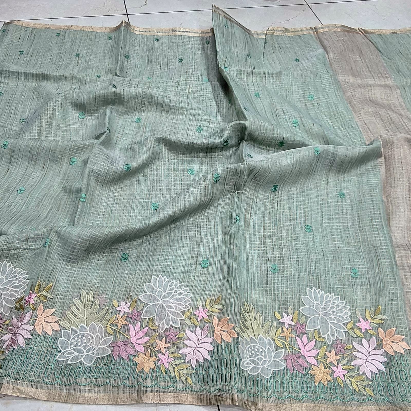Handcrafted Sea Green Kota Doria Saree with Floral Appliqué & Lotus Embroidery Border – Elegant Boutique Saree